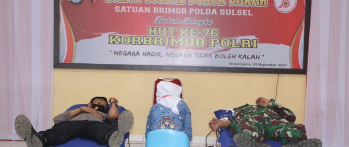 Jelang HUT Ke 76 Korps Brimob Polri, Brimob Bone Gelar Donor Darah Jelang HUT Ke 76 Korps Brimob Polri, Brimob Bone Gelar Donor Darah