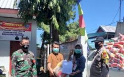 PPKM Level 4, Camat Ujung Tanah Salurkan Bantuan kepada Warga