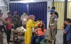 Tidak Pakai Masker, Satgas Raika Kecamatan Ujung Tanah Swab 20 Warga