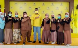 Golkar Barru Gelar Vaksinasi, MHG Harap Masyarakat Sadar Pentingnya Jaga Imun