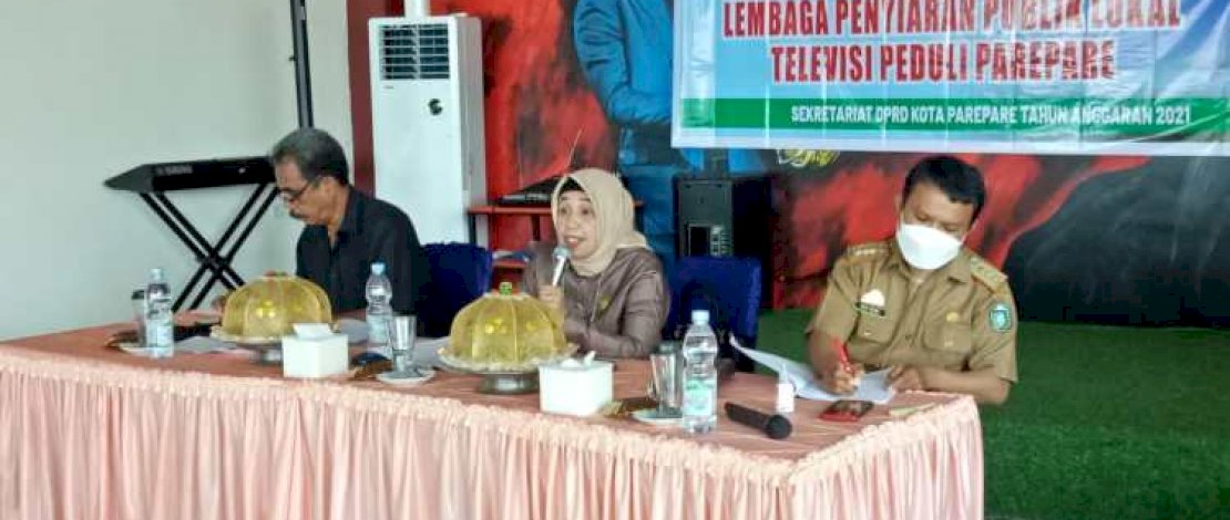 Anggota Komisi I DPRD Parepare Asmawati Zainuddin Minta TV Peduli Bantu Promosi UMKM Anggota Komisi I DPRD Parepare Asmawati Zainuddin Minta TV Peduli Bantu Promosi UMKM