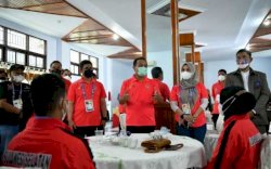Sebelum Pembukaan PON, Plt Gubernur Beri Semangat Atlet di Posko Kontingen Sulsel
