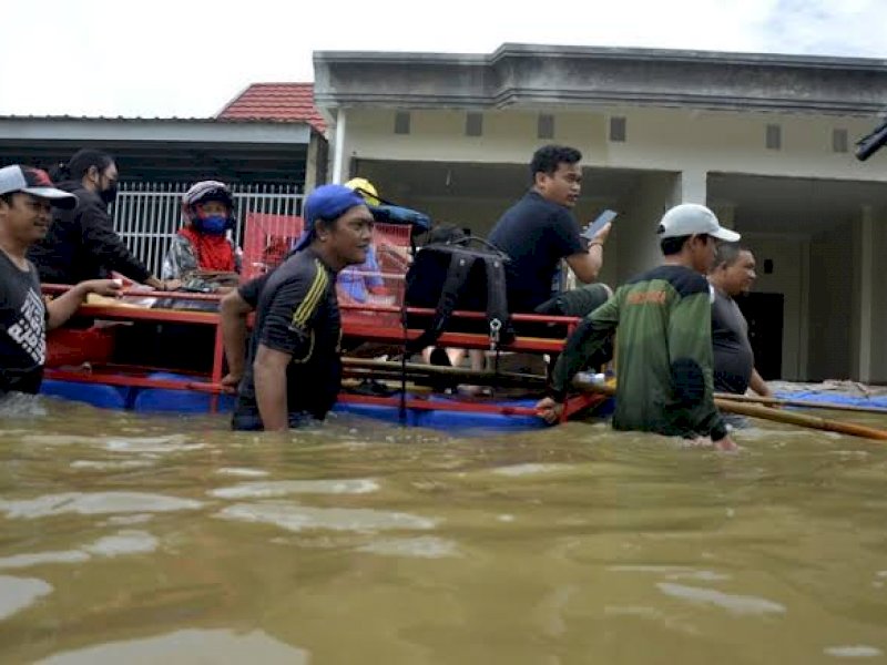 BPBD Makassar Simulasi Penanganan Banjir