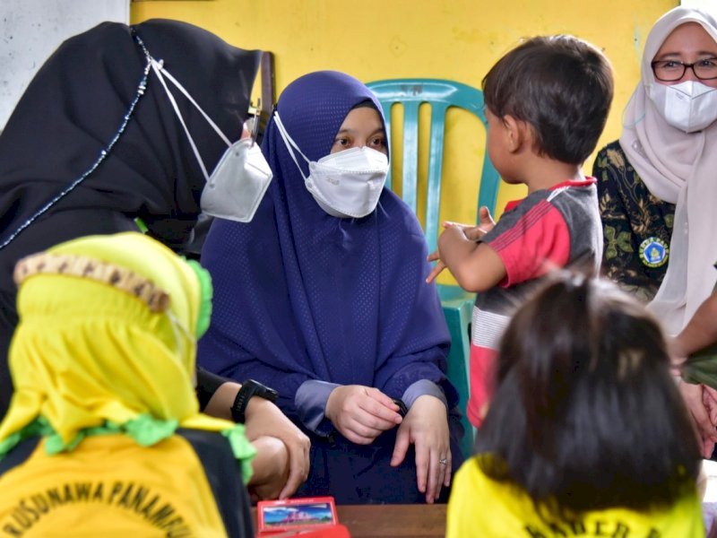 Naoemi Octarina Tinjau Pelaksanaan Program Koper Kasih Sayang di Rusunawa Panambungan