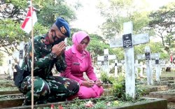 HUT Ke 76 Korps Brimob Polri, Sat Brimob Polda Sulsel Gelar Ziarah dan Tabur Bunga di TMP Panaikang