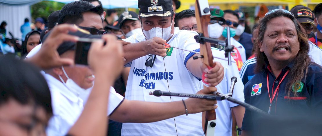 Bupati Maros Chaidir Syam, membuka Pra Pekan Olahraga Provinsi untuk cabang olahraga Panahan, di Lapangan Pakalu, Bantimurung, Jumat, 12 November 2021.