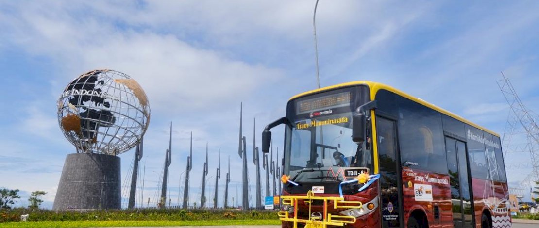 Bus Trans Mamminasata