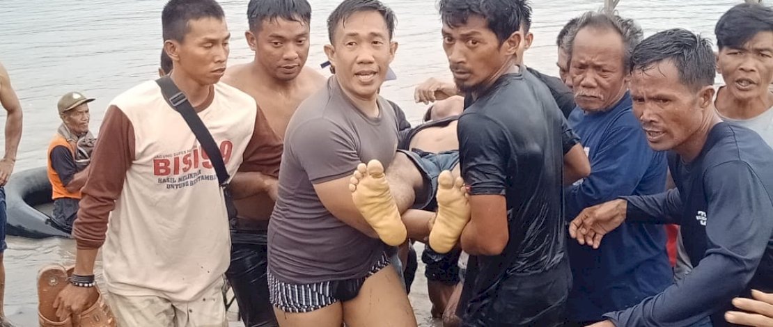 Korban tewa tenggelam dievakuasi.