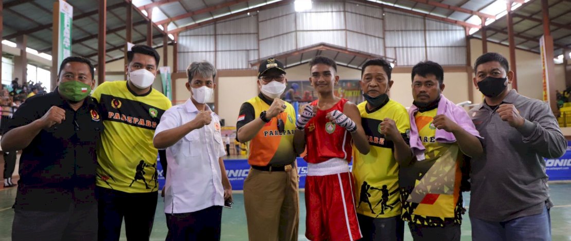 Manajer Pertina Parepare Beri Bonus Atlet yang Juara di Kejuaran Tinju Amatir Sulsel