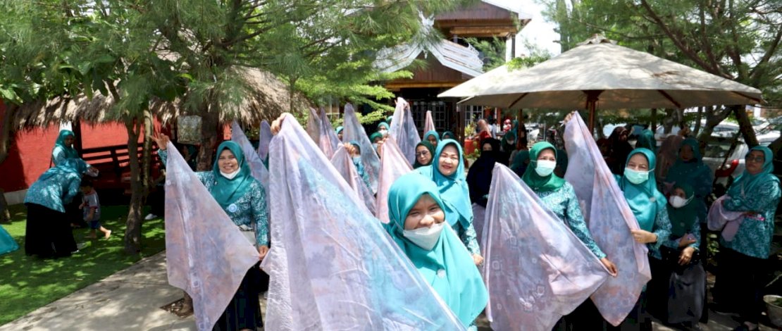 TP PKK Kab Takalar Gelar Rapat rutin dan Pelatihan Batik Shibori 