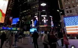 Tampil di Times Square New York, Bisnis Hotman Paris Go Internasional