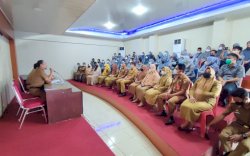 Ingin Dengar Langsung Keluhan Stafnya, Camat Biringkanaya Gelar Rapat Koordinasi 
