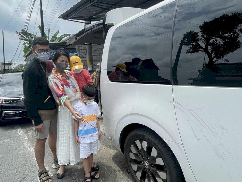 Tya Ariestya dan Keluarganya Nyaris Kecelakaan dalam Perjalanan Yogyakarta- Jakarta, Ini Sebabnya 