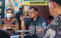 Memasuki Musim Hujan, Camat Tamalate Minta Pengawas Pantau Terus Petugas Kebersihan