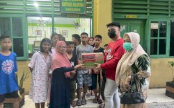 Selebgram Makassar Berbagi dengan Anak Panti Asuhan Busthanul Islamiyah
