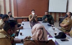 Camat Ujung Pandang Siapkan 80 Titik Vaksinasi 100 RT.1 Hari. 100 Persen