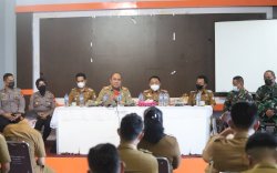 Rakor Makassar Recover, Camat Ujung Pandang: Saya Evaluasi Lurah Tidak Taat
