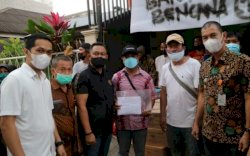 Master Makassar Recover Kecamatan Ujung Pandang Bantu Korban Kebakaran