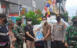 Camat Ujung Pandang Pastikan Penyaluran Bantuan Sembako Berjalan Lancar