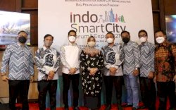 Bersama Walikota Makassar, Camat Ujung Pandang Hadiri Event Indo Smart City Forum & Expo (ISCFE) 2021