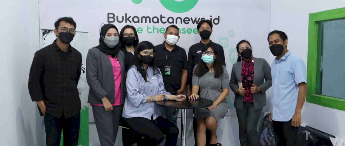 Kunjungan Archipelago International di kantor Bukamatanews.id.