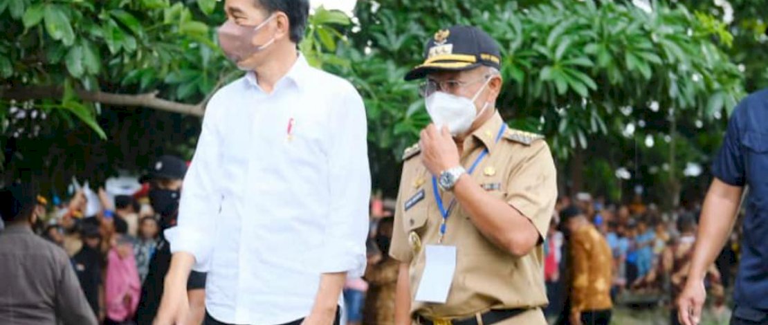 Tanam Jagung Bersama Petani di Jeneponto, Ini Harapan Jokowi 