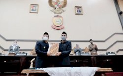 Sah! DPRD-Pemkot Tetapkan APBD 2022 Jadi Perda