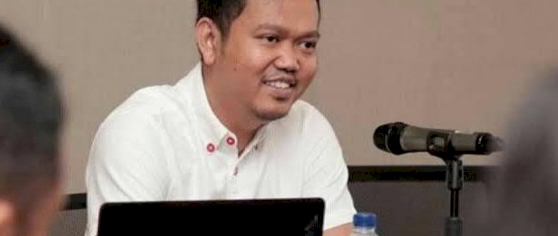 dr Fadli Ananda SpOg MKes dr Fadli Ananda SpOg MKes