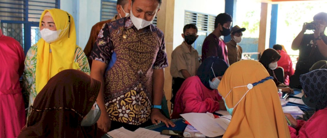 Bupati Takalar Syamsari Kitta