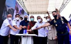 Plt Gubernur Sul-sel Lepas Ekspor 2,3 Ton Ikan Langsung ke Singapura