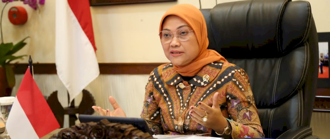 Menteri Ketenagakerjaan RI, Ida Fauzian menyebut berbagai peraturan pelaksanaan UU Cipta Kerja yang ada saat ini, termasuk pengaturan tentang pengupahan masih tetap berlaku, termasuk untuk pengupahan. (Foto: Ist/Dok Kemnaker) Menteri Ketenagakerjaan RI, Ida Fauzian menyebut berbagai peraturan pelaksanaan UU Cipta Kerja yang ada saat ini, termasuk pengaturan tentang pengupahan masih tetap berlaku, termasuk untuk pengupahan. (Foto: Ist/Dok Kemnaker)