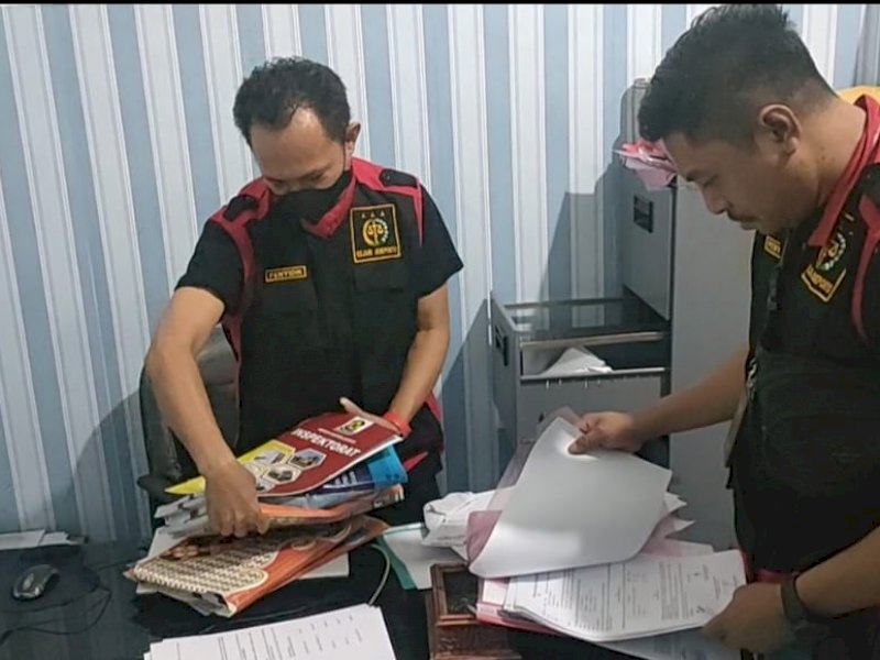 Breaking News: Timsus Kejaksaan Geledah Kantor Disdikbud Jeneponto 