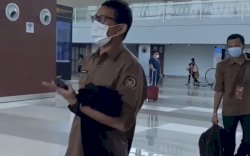 Senang Pakai Ransel Saat Naik Pesawat? Jangan Lupa Perhatikan Etikanya