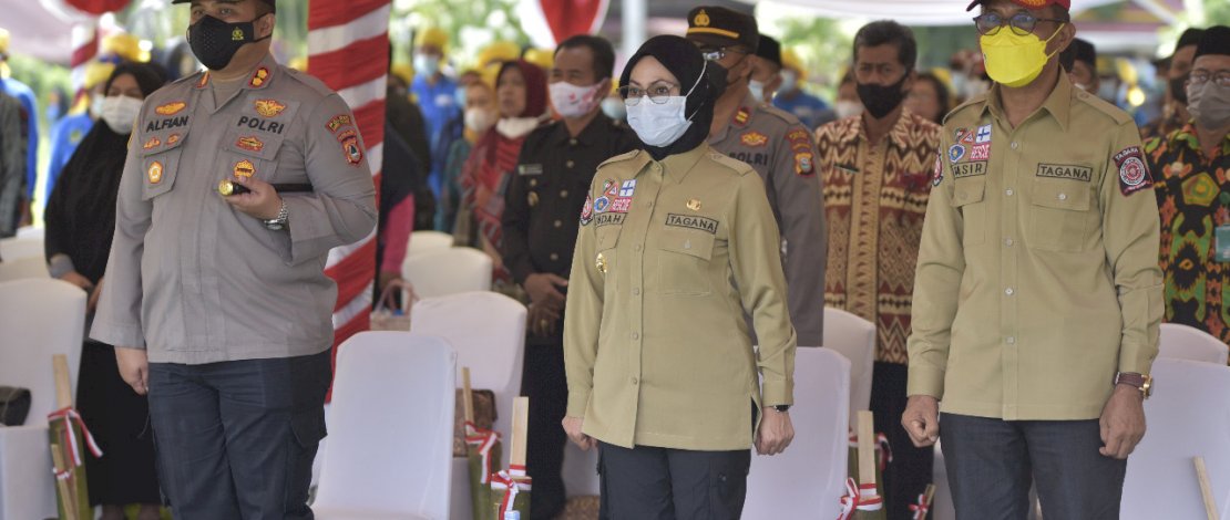 Bupati Luwu Utara, Indah Putri Indriani saat membuka Pelatihan Pengurangan Risiko Bencana dan Sahabat Tagana, Kamis (2/12/2021).