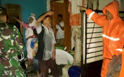 Atap Rumah Warga Rusak Akibat Hujan Deras dan Angin Kencang, BPBD Gerak Cepat Beri Bantuan