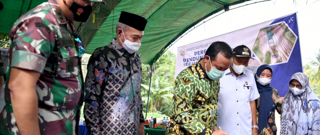 Lama Ditungggu Masyarakat Bone, Plt Gubernur Sul-sel Akhirnya Resmikan Bendungan Lalengrie