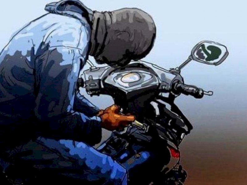 Motor Anggota Damkar Bulukumba Dicuri Saat Kebakaran Bank Mandiri