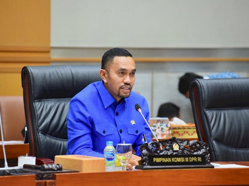 Polres Jeneponto Diserang Ratusan OTK, Ahmad Sahroni Minta Jokowi Pertemukan Petinggi TNI dan Polri