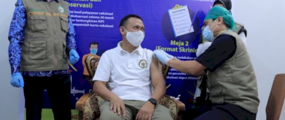 Dibawa Target, Bupati Takalar Harap Vaksinasi Capai Angka 50 Persen Bulan Depan