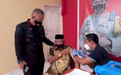 Tembus 1000 Dosis Vaksin, Ternyata Begini Upaya Brimob Bone Kumpulkan Minat Warga