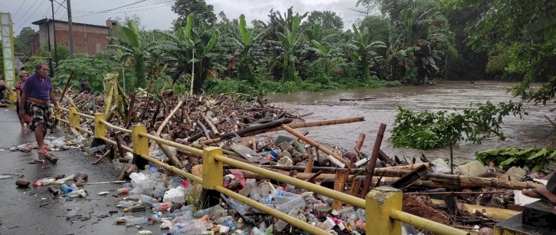 Banjir bandang di Kabupaten Soppeng
