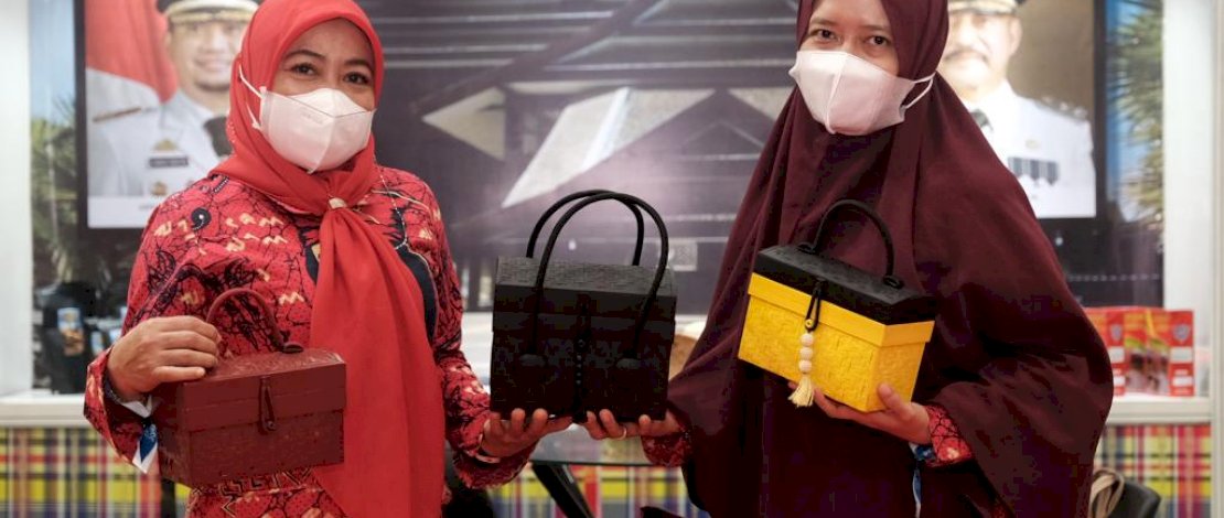 Dukung Pengembangan UMKM RI, Swiss Kuatkan Literasi Keuangan Masyarakat Desa Dukung Pengembangan UMKM RI, Swiss Kuatkan Literasi Keuangan Masyarakat Desa