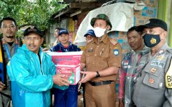 Pemkab Gowa Turunkan Tim Siaga Bencana untuk Salurkan Makanan ke Korban Banjir