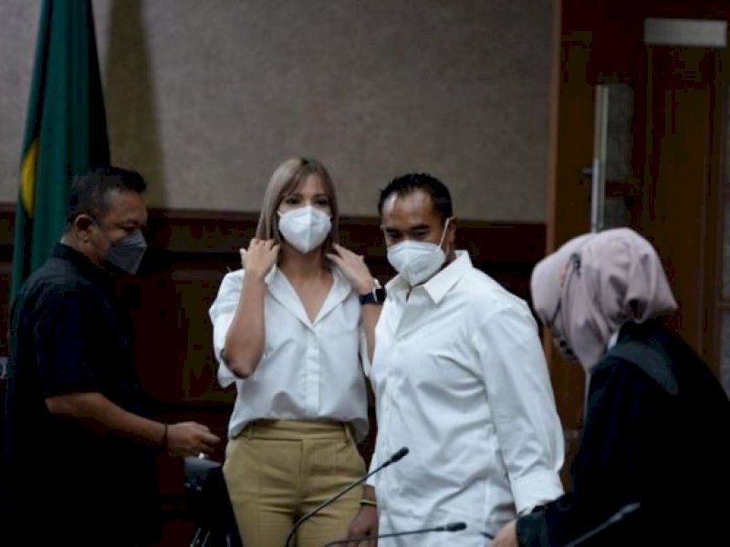 8 Bulan Pisah Karena Kasus Narkoba, Nia dan Ardie Akhirnya Kembali Kumpul Bersama Anaknya