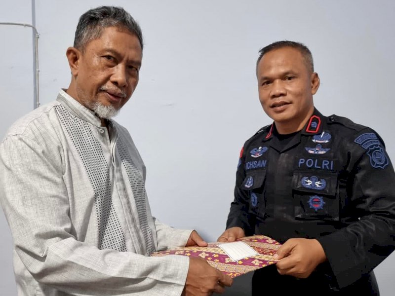 Diinisiasi Komandan Batalyon, Personil Brimob Bone Salurkan Zakat Setiap Bulan di BAZNAS