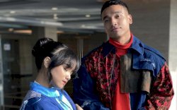 Gaya Adik Mendiang Bibi Ardiansyah Tuai Pujian Saat Hadir di "Mom And Kids Awards 2021"