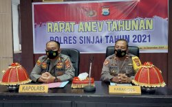 Pimpin Anev Kamtibmas Akhir Tahun, Kapolres Sinjai Tekankan Hal Ini