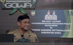 Bupati Gowa Berbagi Pengalaman Karir Politik Kepada Puluhan Mahasiswa