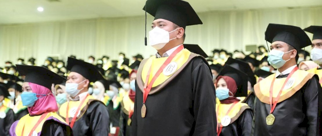 Wisuda Program Doktoral, Bupati Gowa Berkomitmen Mengabdi untuk Daerah