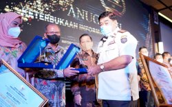 Pemkab Gowa Raih Penghargaan Keterbukaan Informasi dari Komisi Informasi Sul-sel